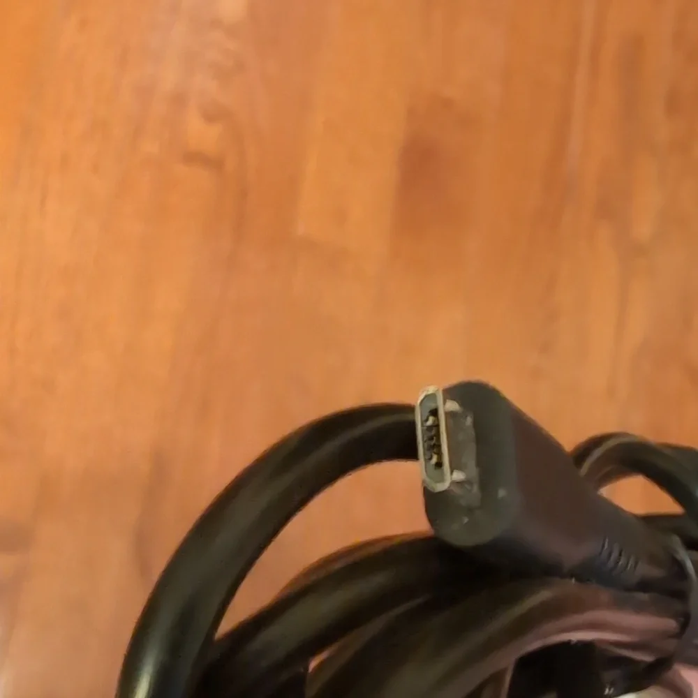 Micro USB Cable with Power Adapter Black